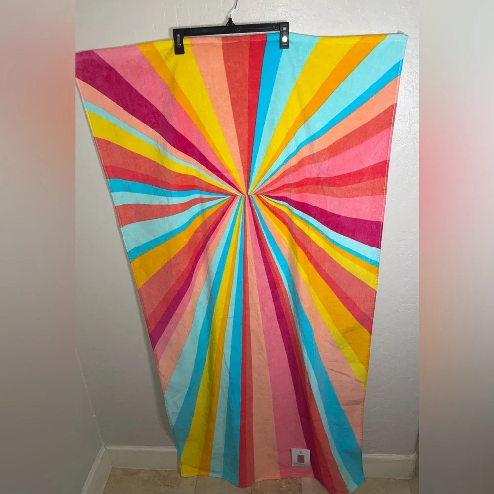 🎉HP🎉New! Trina Turk Morning Sunrise Anniversary Printed Beach Towel☀️68”x36”